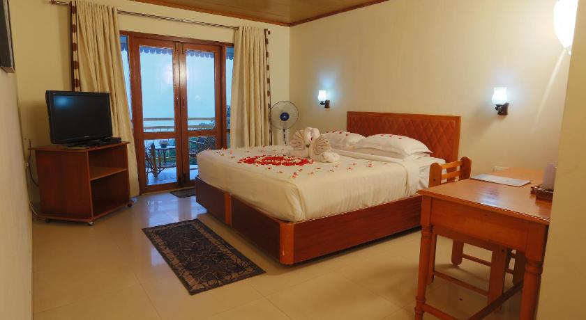 Deshadan Mountain Resort - The highest resort in Munnar - image 47