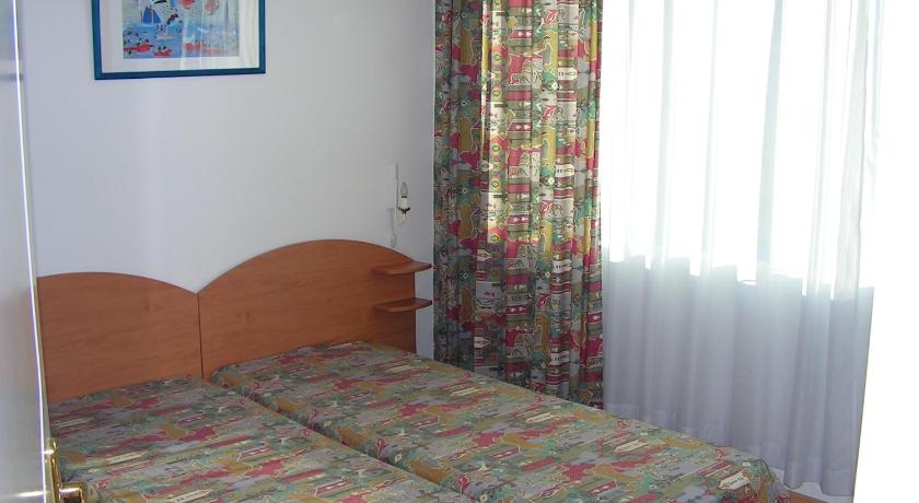 Lira Sto Apartments photo