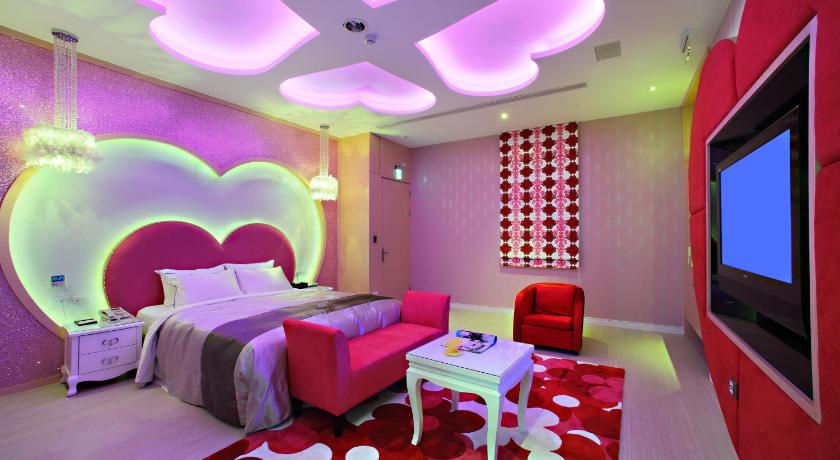 Affair Motel - image 21