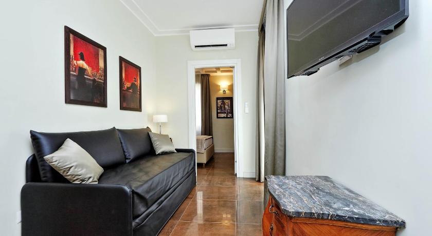 Piazza Venezia Grand Suite photo