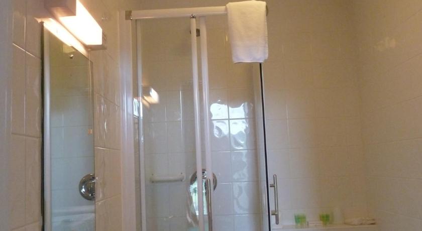 Image of Quadruple Room 11