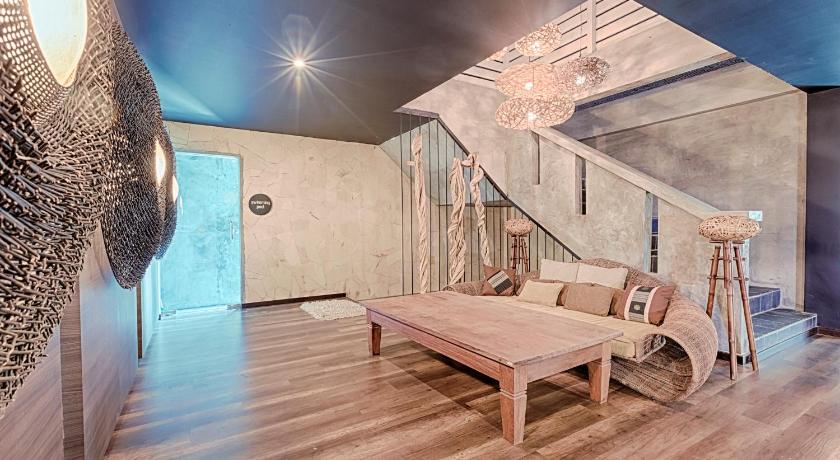 Lot 33 Boutique Hotel - image 3