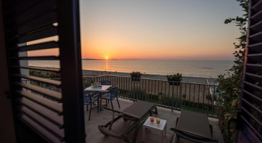 Karma Resort — Hotel in Venetico