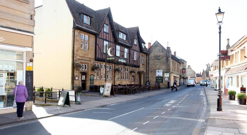 Half Moon, Sherborne by Marston's Inns