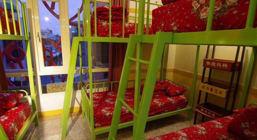 Image of Single Bed in Female Dormitory Room 0