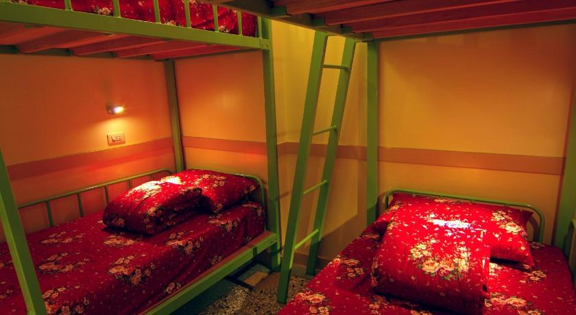 Image of Quadruple Room 2