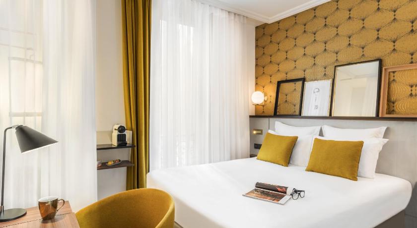 Image of 1 Double Bed, NonSmoking, Superior Room 1