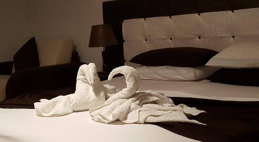 Hotel Livia — Hotel in Tirana