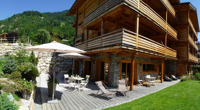 A Larze — Hotel in Bagnes
