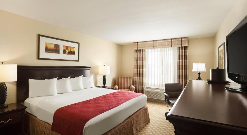 Country Inn & Suites by Radisson, Norman, OK