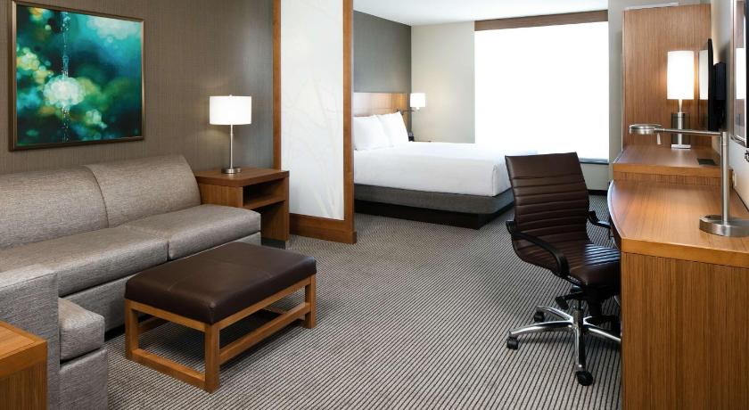 Hyatt Place Kansas City Lenexa City Center