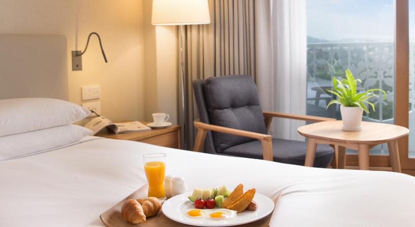 Image of Standard Ocean View 3