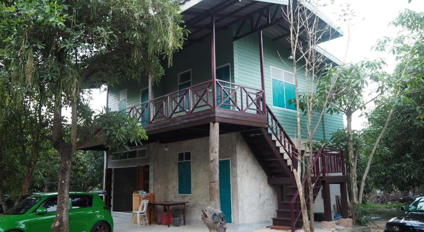 Image of Twin Room with Balcony 5