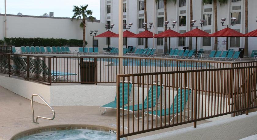 a swimming pool with a pool table and chairs, Edgewater Hotel & Casino in Laughlin (NV)