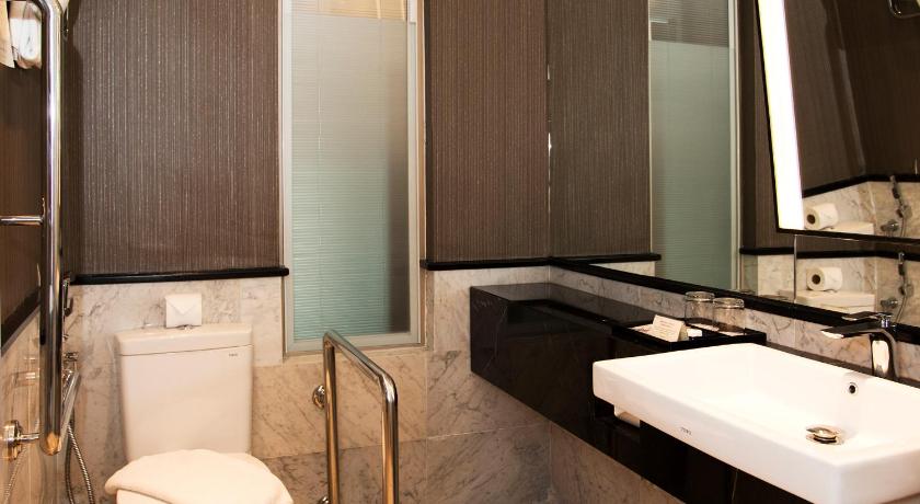 Image of Deluxe Room 8
