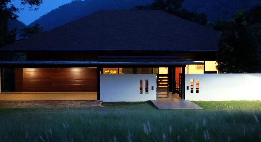 Image of Three Bed Rooms with Private Pool 1