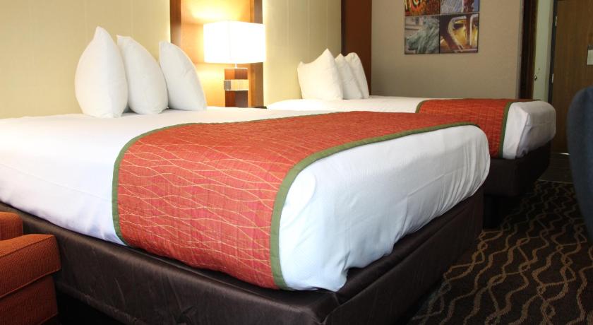 Westbridge Inn and Suite photo