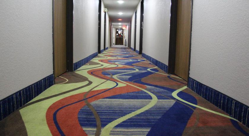 Westbridge Inn and Suite photo