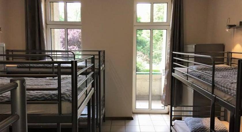 Imagem de Cama em Dormitório com 8 Camas (Bed in 8-Bed Dormitory Room) 1