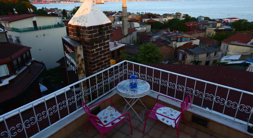 Emine Sultan Hotel - image 11
