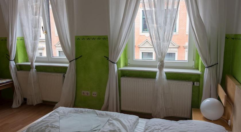 Hostel Louise 20 photo