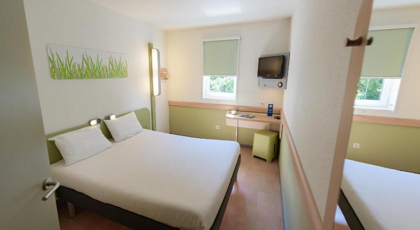 ibis budget Orange Centre