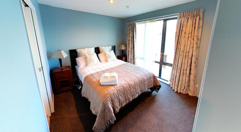 Apartment 118 - image 40
