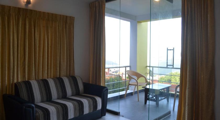 Hotel Swiss Cottage - image 15