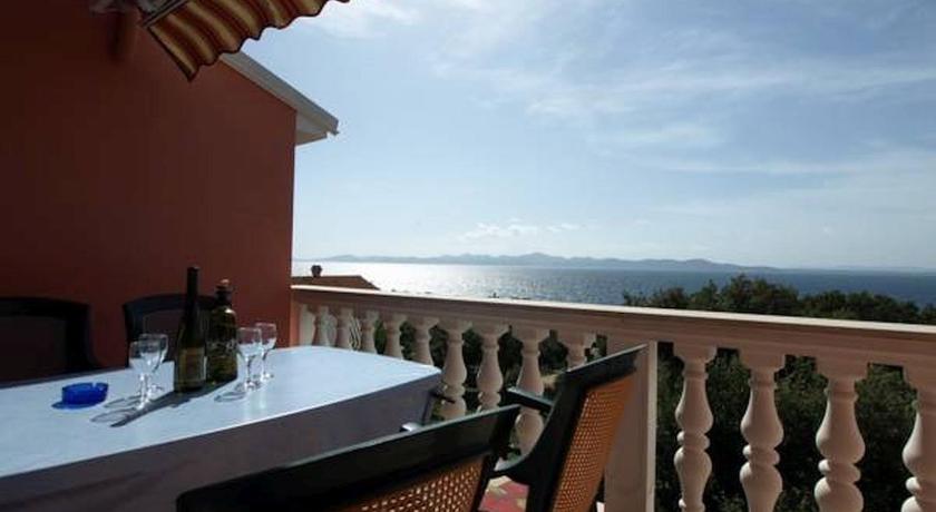 Villa Brucker photo