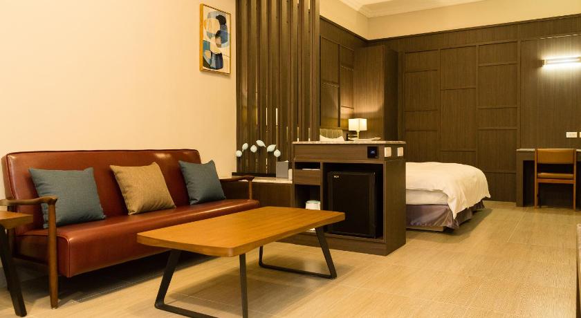 Image of Junior Suite 3