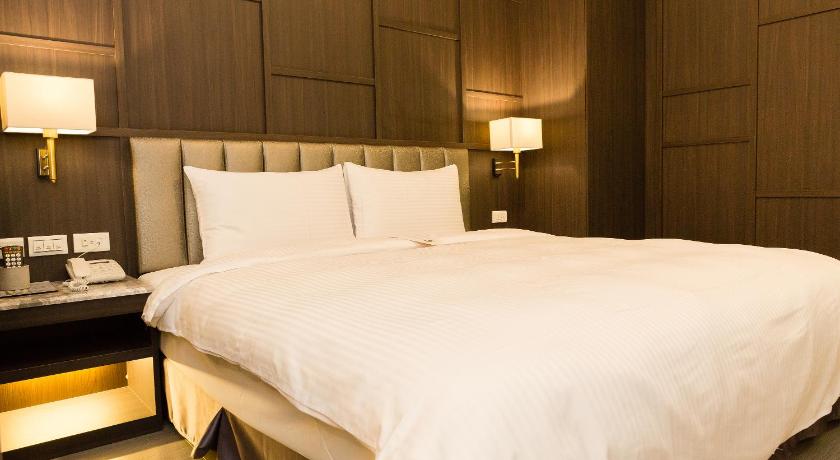 Image of Eco-Friendly - Executive Double Suite 3