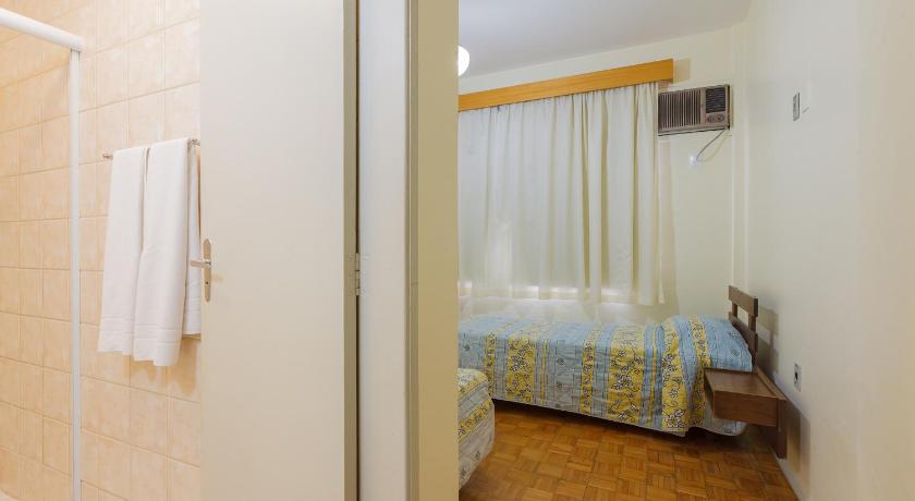 Image of Standard Quadruple Room 3