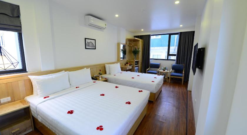 Blue Hanoi Inn Luxury Hotel and Spa photo