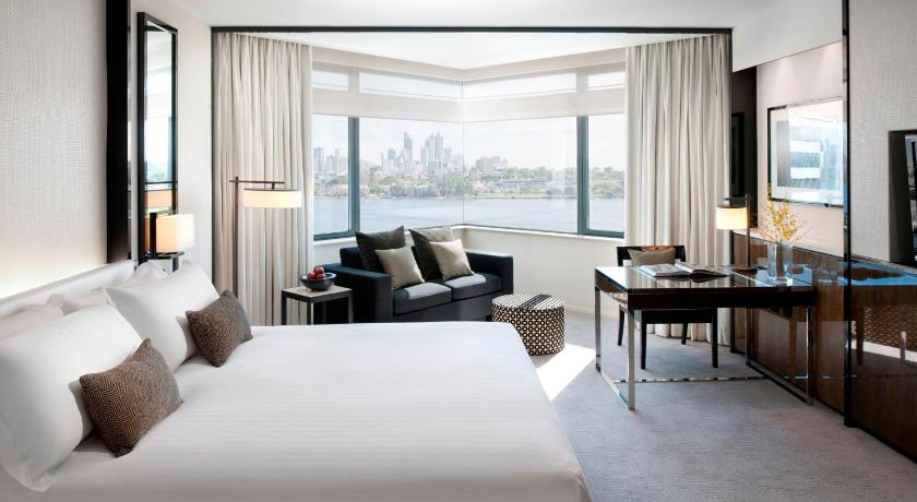 Crown Metropol Perth Hotel