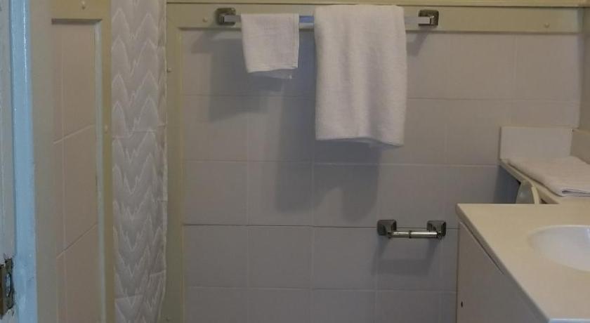 Luxury Inn photo