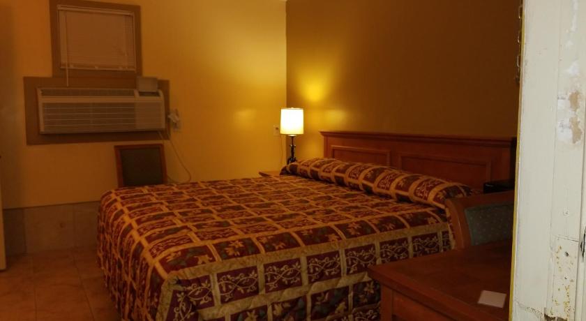 Luxury Inn photo