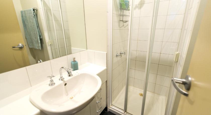 Flinders Lane Superior Studio Apartment photo