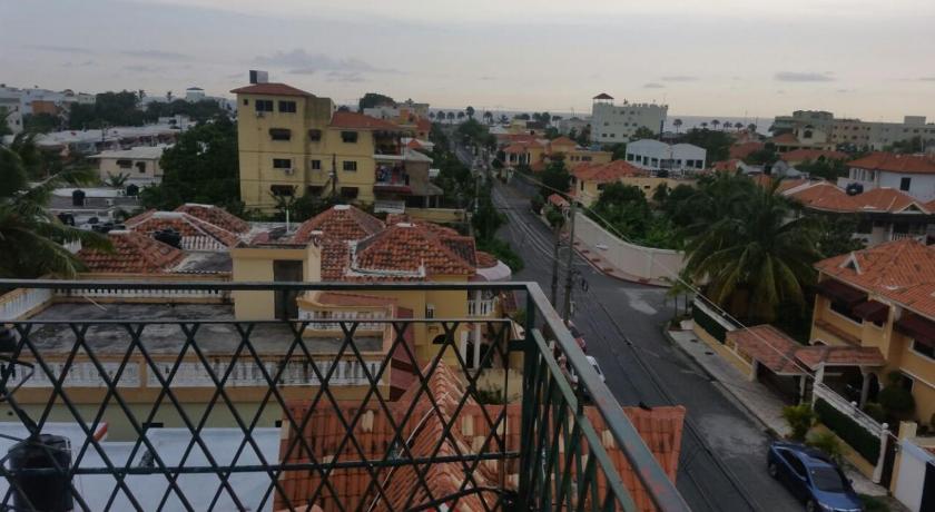 Adriano's Apartahotel photo