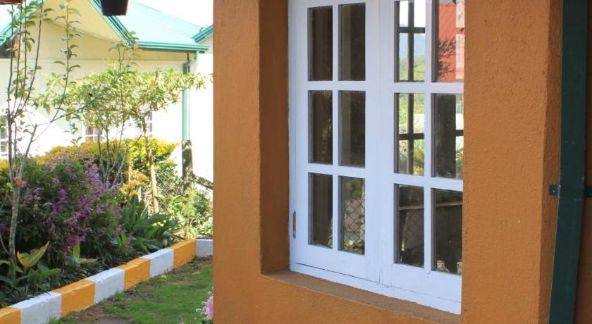 Lady Horton Bungalow - image 24