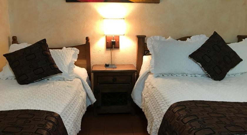 Image of Triple Room 0