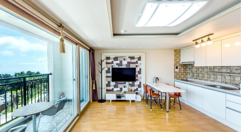 Jeju Ive Resort Jeju 4-Star Hotel room