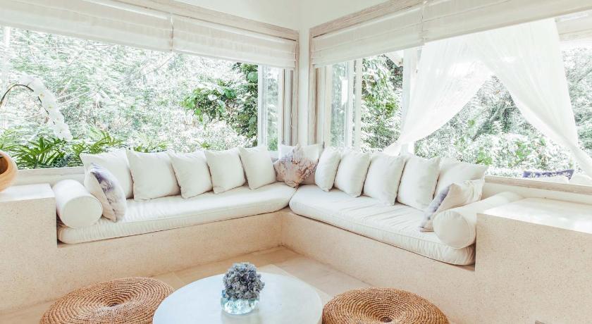 Cloud Nine Estate photo