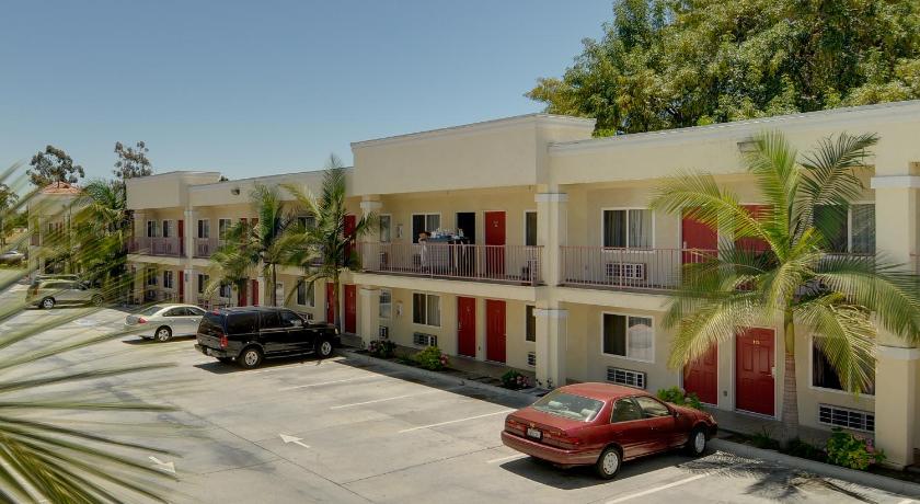 Vagabond Inn Hacienda Heights photo