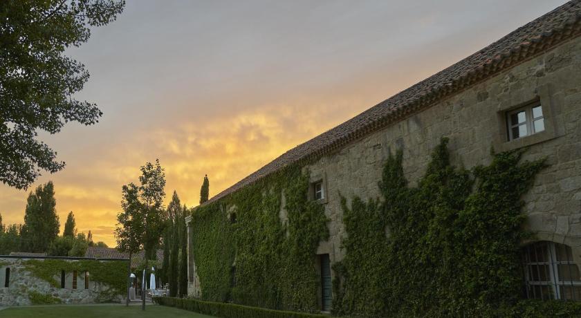 Hacienda Zorita Wine Hotel & Organic Farm