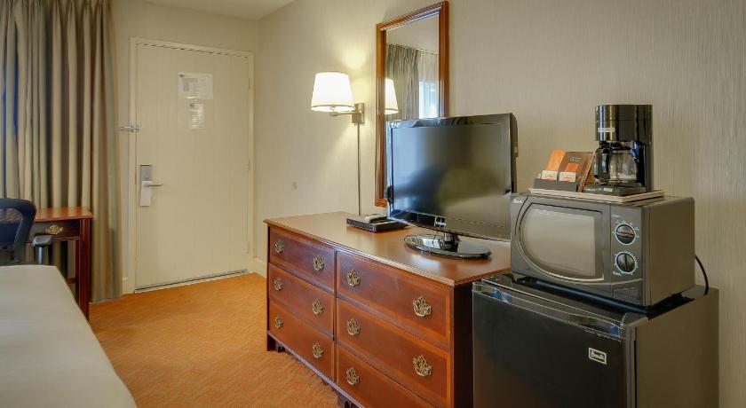 Vagabond Inn Executive - San Francisco Airport Bayfront (SFO)