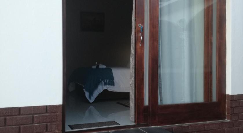 Image of Deluxe Room 5
