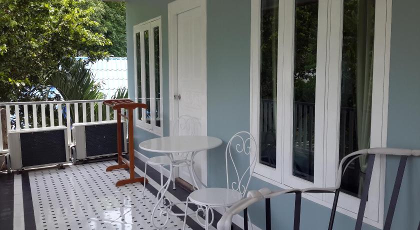 Image of Quadruple Room with Terrace 1