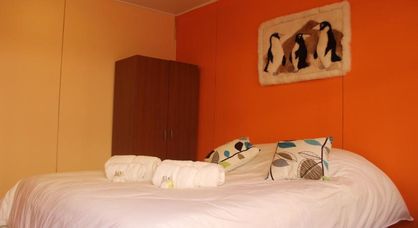 Hostal Baquedano photo