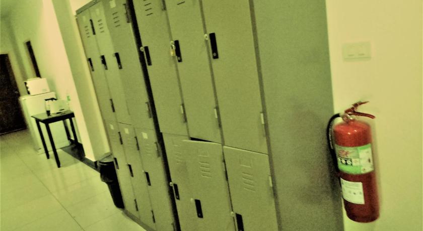 パタヤ Jomtien Hostel 1つ星 ホテル スイート