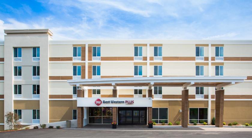 Best Western Plus North Shore Hotel